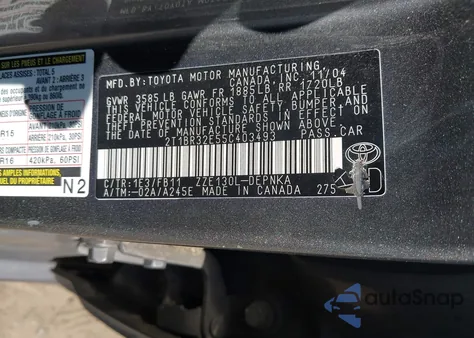 2005 Toyota Corolla Le z USA, uszkodzony, nr VIN 2T1BR32E55C403493